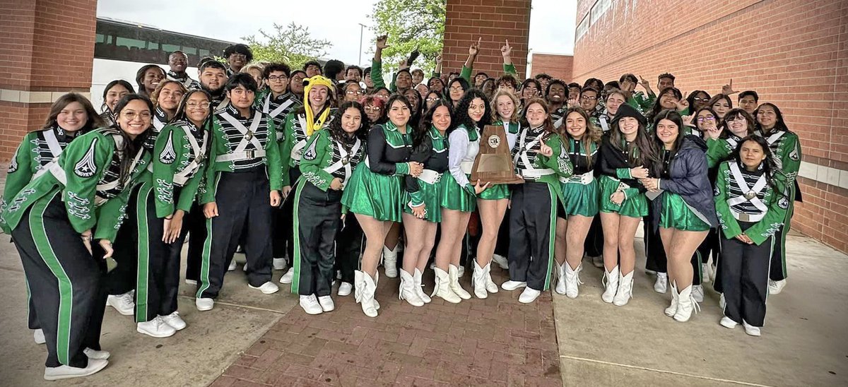 MrProsserLISD's tweet photo. #ICYMI The Big Green Marching Machine won Sweepstakes by earning a No. 1 division rating in Region 21 marching band, concert, and sight-reading contests April 5-6 at Whitehouse High School: 
https://t.co/pRmimcmnkt https://t.co/mLVpnnHwzI