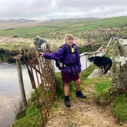 The ladies are getting close to the Devon border - fantastic progress over 5 days despite the rain today. Please encourage them by donating a pound or two at justgiving.com/crowdfunding/m… Thank you #dementiafriendlydunblane