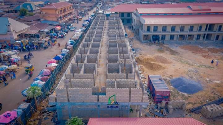 hibbanabuismail's tweet photo. PROJECT UPDATE: Barnawa Market
Location: Kaduna South LGA
Completion Status: 73%
#Shopsforall
In Block A, building works are ongoing and roofing is set to commence soon. Meanwhile, foundation works have commenced in block E
@KadunaMarkets
@HafizBayero https://t.co/JepBAao3eh