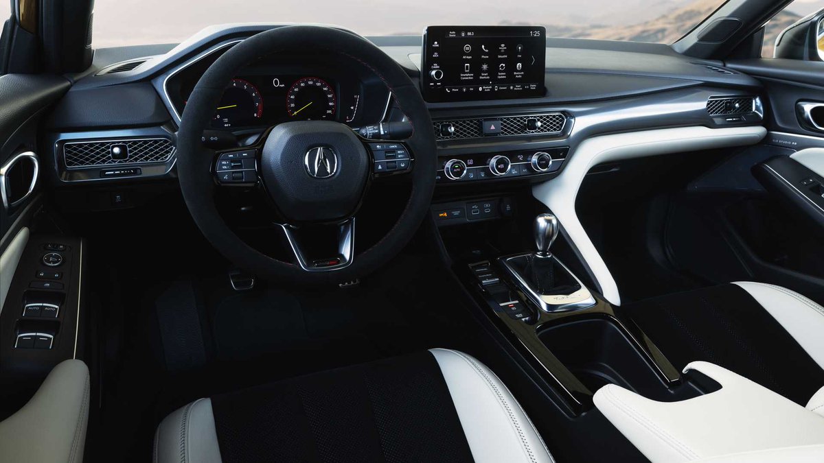 Quiero_Auto's tweet photo. El @Acura Integra Type S 2024 debuta con 320 HP, motor turboalimentado 4 cilindros  2 litros  caja manual de 6 velocidades con ajuste de revoluciones y  diferencial de deslizamiento limitado.

El público podrá ver el sedán deportivo por primera vez en el Gran Premio Acura. https://t.co/iJyyU6CWLQ