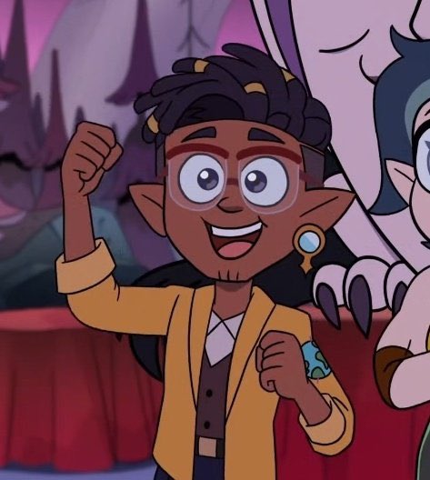 weirdbeingg's tweet photo. How tf did someone this ugly pull someone as pretty as gus??? https://t.co/81H3JhraGb