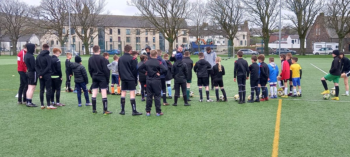 CDJFA23's tweet photo. #SLBenfica #Coerver #CDJFA #ruralfootball #Grassrootsfootball #Campbeltown https://t.co/w1SAawqgGn