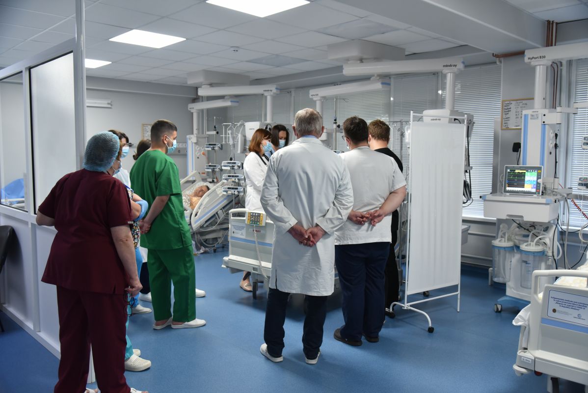 USMF_Moldova's tweet image. The state will grant young specialists, employed in public medical and sanitary institutions in districts and villages, the single allowances in one installment, after 6 months of activity. Previously, they were paid in three installments. 

#USMF 
usmf.md/en/noutati/you…