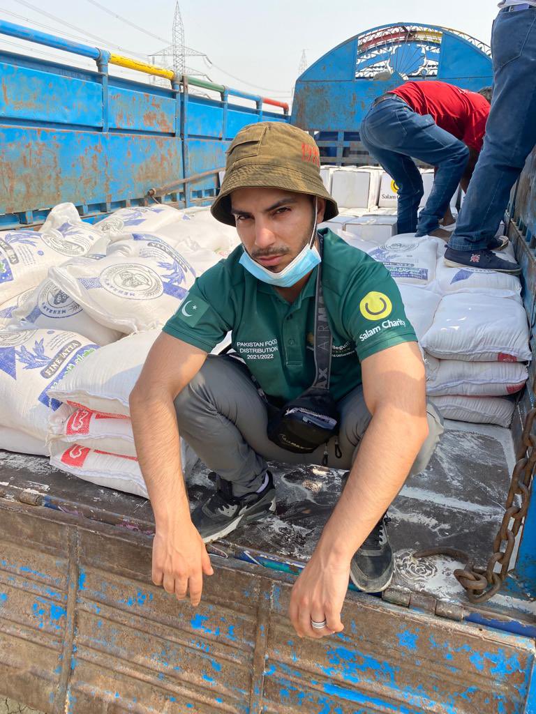 5starcaps tweet media