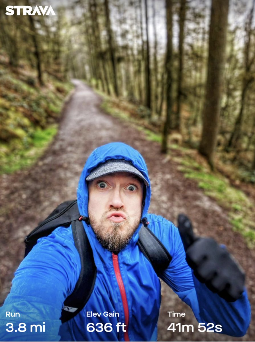 JonIn6OSeconds's tweet photo. Double Run Day!!
Sunrise 5k before work and a very soggy hill sesh after it!! 💪🏻
Also had bangers and mash waiting for me as I walked through the door!! Spoilt 🤤😘
#ukrunchat #trailrunning #doublerunday #twitterrunners https://t.co/ZrjvTLtVe6