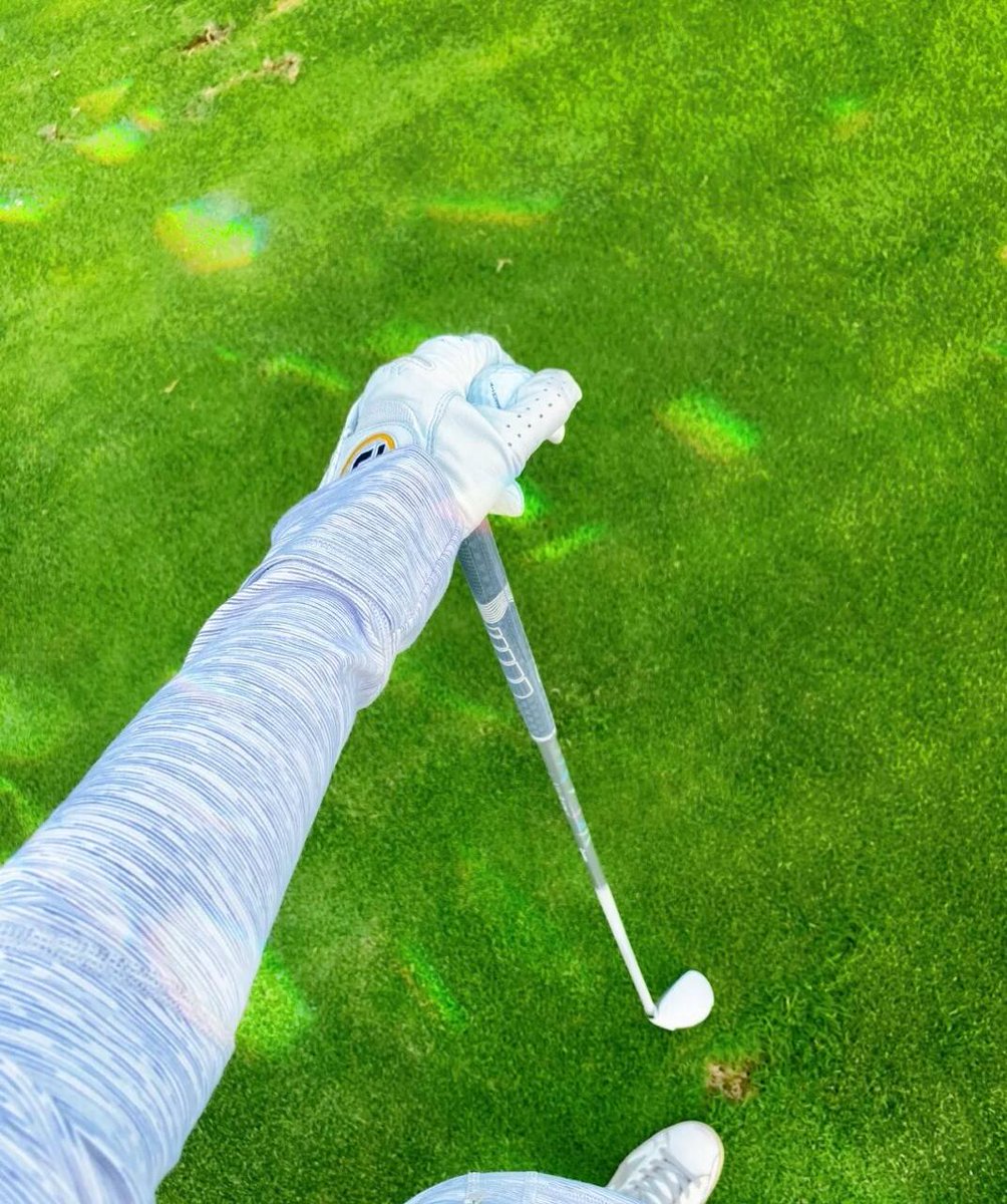 TuningAG's tweet photo. share with you to see how my golf skills are, lol⛳️⛳️ https://t.co/Q6V9X2vxVC