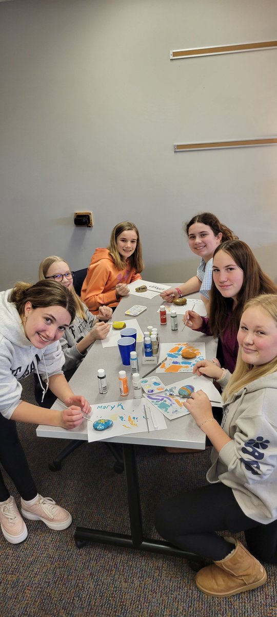 Kellie Saunders (@ksaunderscms) on Twitter photo NJHS make some amazing friendship rocks! Be on the looking in our community. <a href="/CentennialMS/">Centennial MS</a> NJHS make some amazing friendship rocks! Be on the looking in our community. <a href="/CentennialMS/">Centennial MS</a>