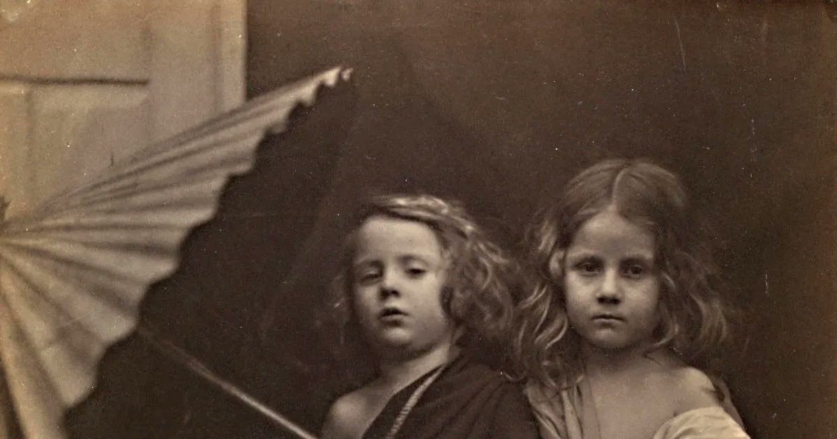 Female photographers that I wish I could hang with: Julia Margaret Cameron, whose portraits of Victorian England still inspire today. #JuliaMargaretCameron #womeninphotography