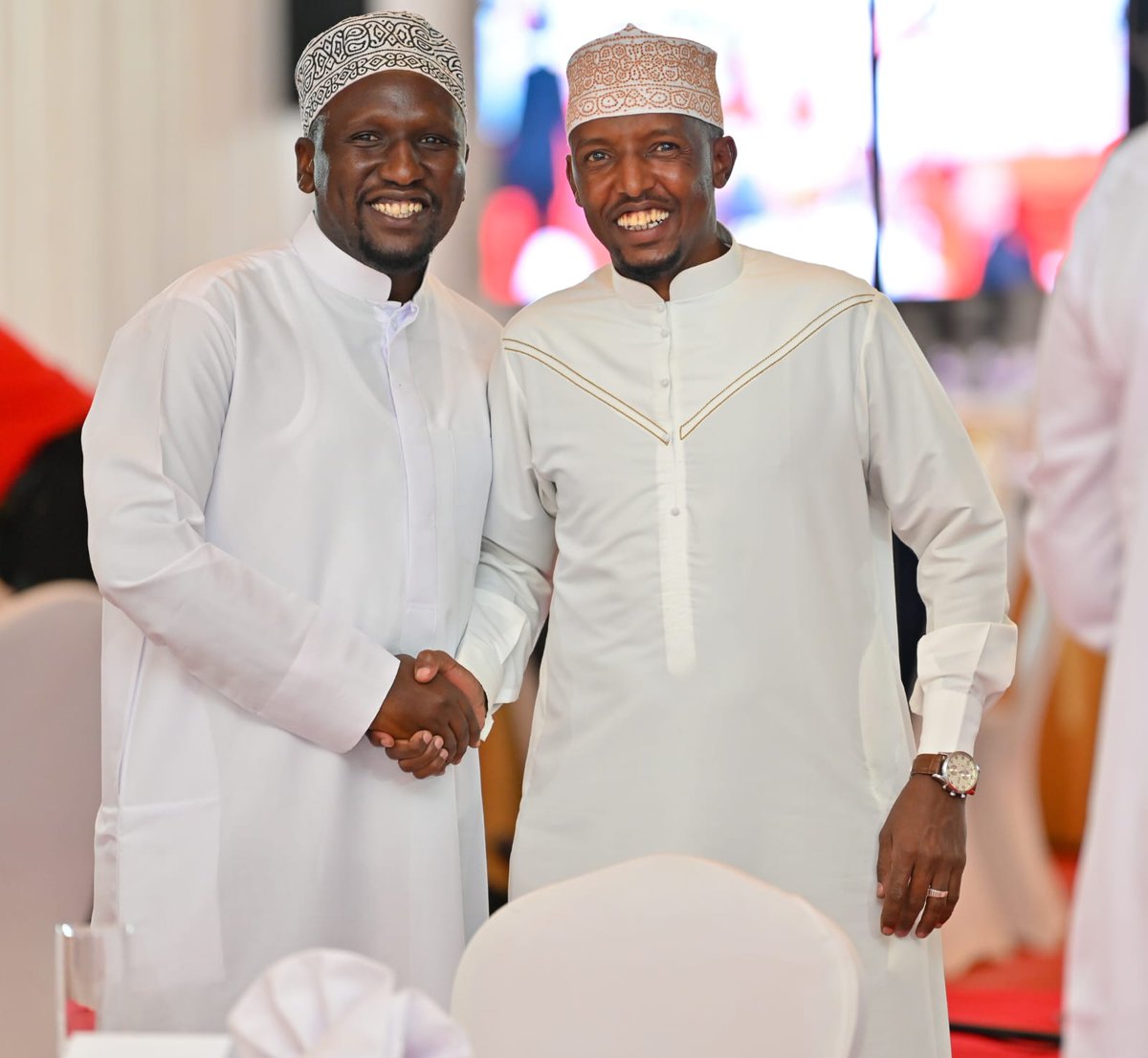 Aaroncheruiyot's tweet photo. Joined Islamic faithful from the Eastleigh Business community for an Iftar dinner at the KICC.
@Asmali77 played a very good host.
Thank you my friend  @HonAdenDuale for the invite. https://t.co/hufqkNrFPY