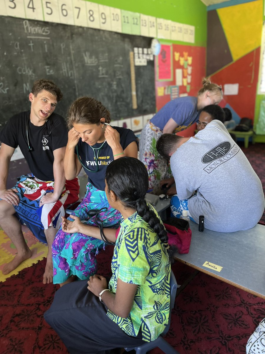 eceeroj's tweet image. Busy start to our week with day clinic in #yanuca and evening clinic in #Dakuibeqa. Beautiful morning today as we head to #Naceva village. #Fiji #GlobalHealth @ImWvu