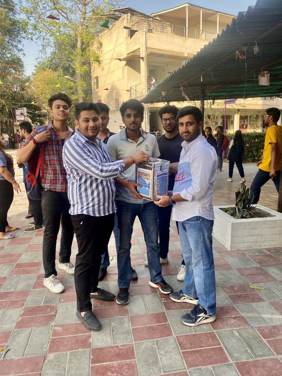 BidhuriC's tweet photo. लघु धन संग्रह पी. जी. डी. ए. भी. सांध्य महाविद्यालय | https://t.co/HUeS1gVsoB