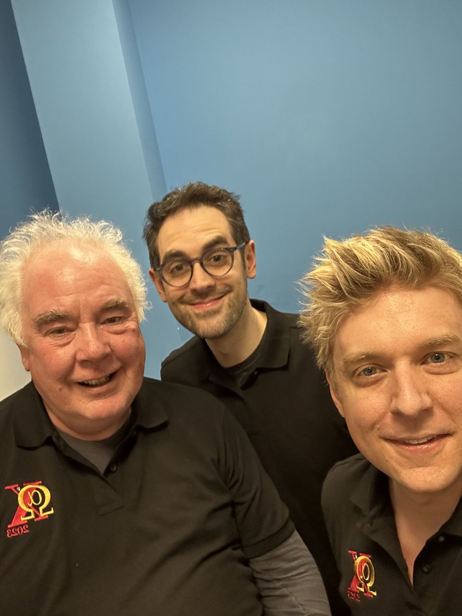 EmslieLynn's tweet photo. Omega and Alpha Sunday 16th April 2023. Westland Entertainment Venue https://t.co/2hv7Arlh80
@JonathanAnsell 
@martinemslie 
#singing 
#choir 
#music 
#oratorio https://t.co/RBwdhKE6wu
