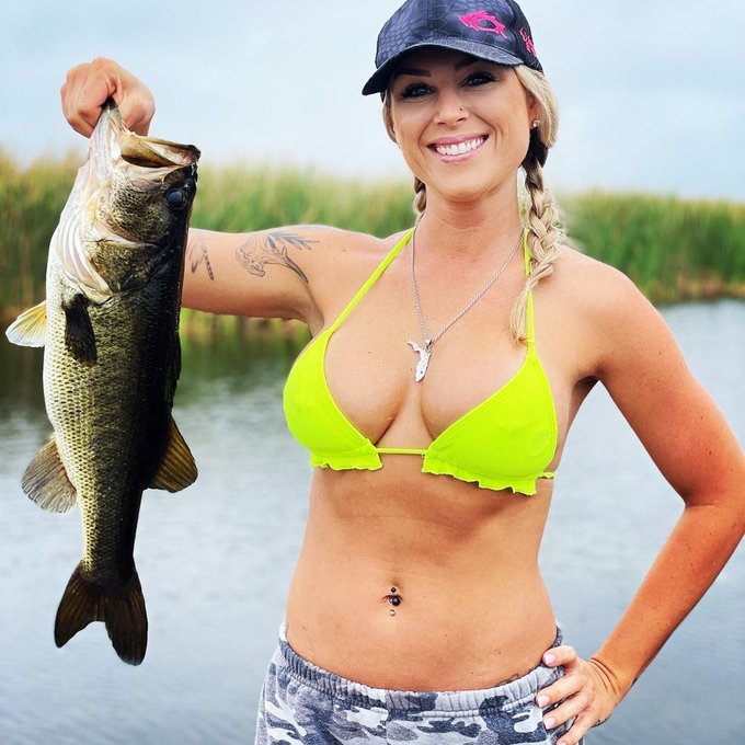 DrinkFishing's tweet photo. Choose my shirt📷📷📷 https://t.co/CCpeN3rtvG
#fishinggirl #fishingwomen #girlswhofish #girlsfishtoo #fishingsociety #fishsurfing #fishsurfingapp #fishsurfingfishingapp #fishingmap #fishingtrip #fishingrod #fishingtshirt #fishingplace #fishingtackle #wedkarstwo #drinkfishing https://t.co/bWeGCKdQ9g