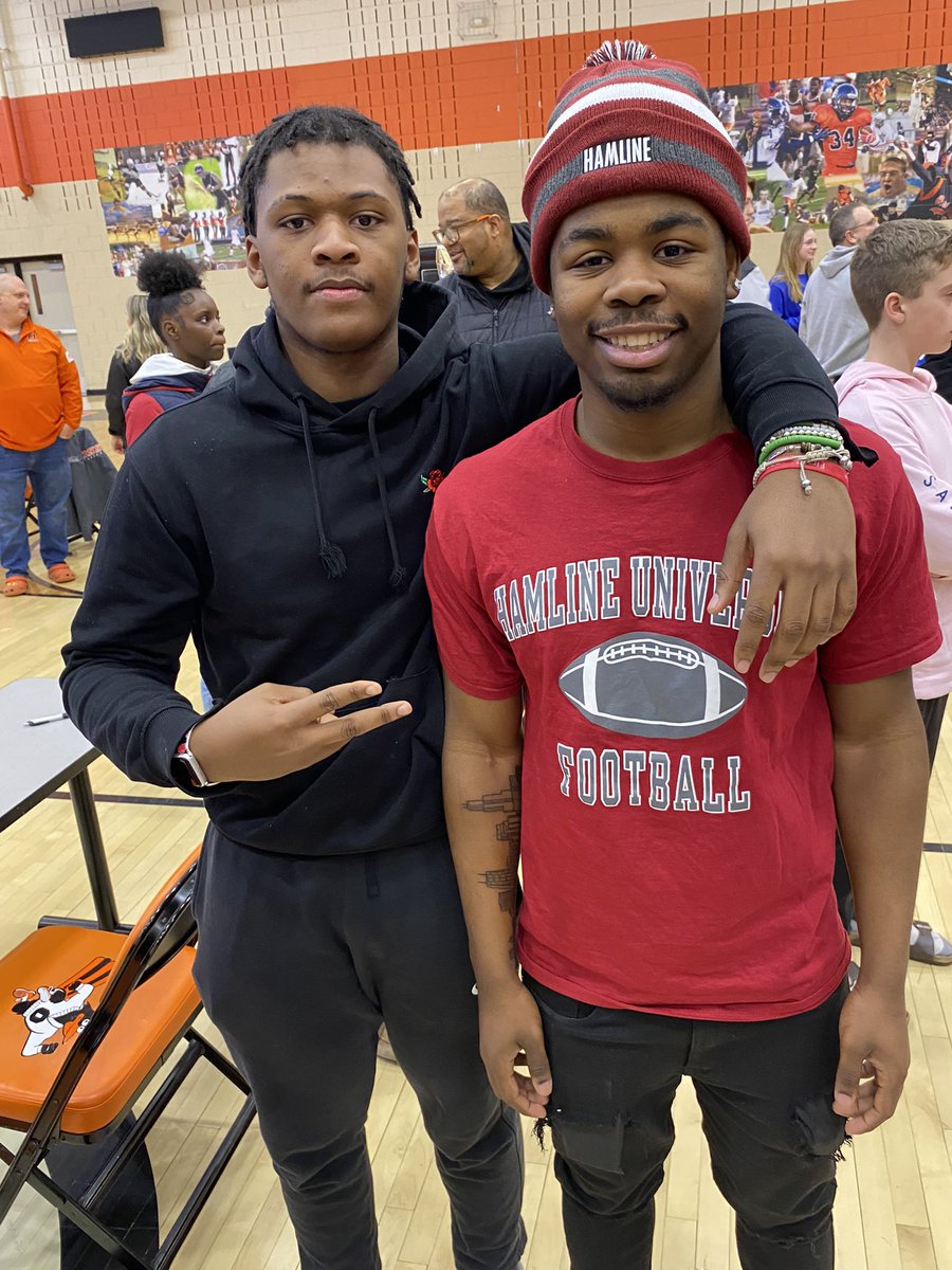 Had a good time with the bros  before we go the next level 
<a href="/DeshawnRicks2/">DeShawn Ricks</a> 
@nolimitjerome 
<a href="/KellumJerone/">Jerone Kellum Jr</a> 
<a href="/FondrenAntonio/">Antonio Fondren Jr.</a>