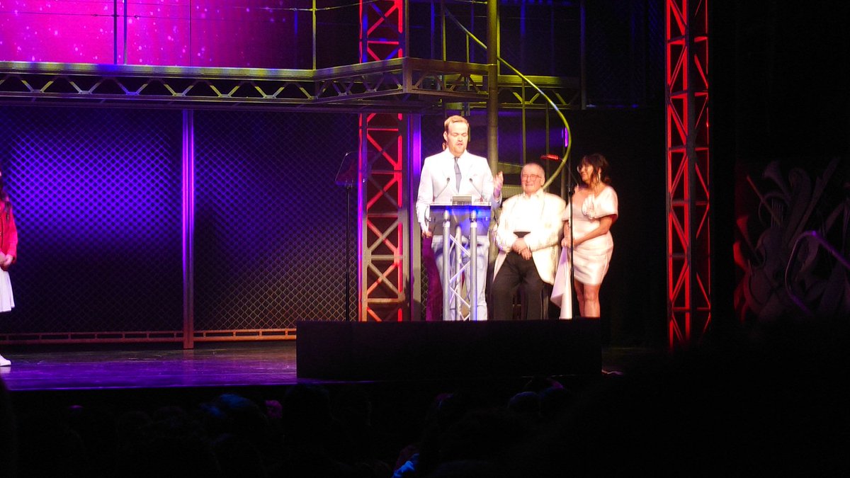 Theatr Clwyd tweet media