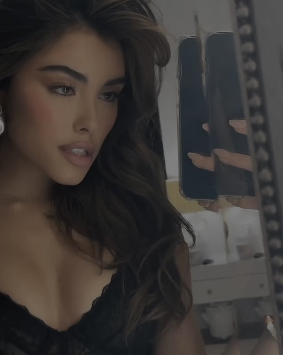 ᅟ

⋟ open.spotify.com/track/2lpygKqz…