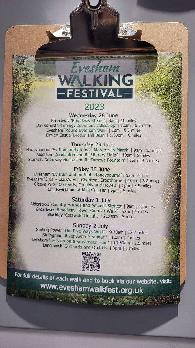 bredonvale's tweet photo. Like walking? Stay with us and enjoy all these walks! #camping #walking #hiking #history #nature https://t.co/9sce3nktxg https://t.co/MLu40QVoaV