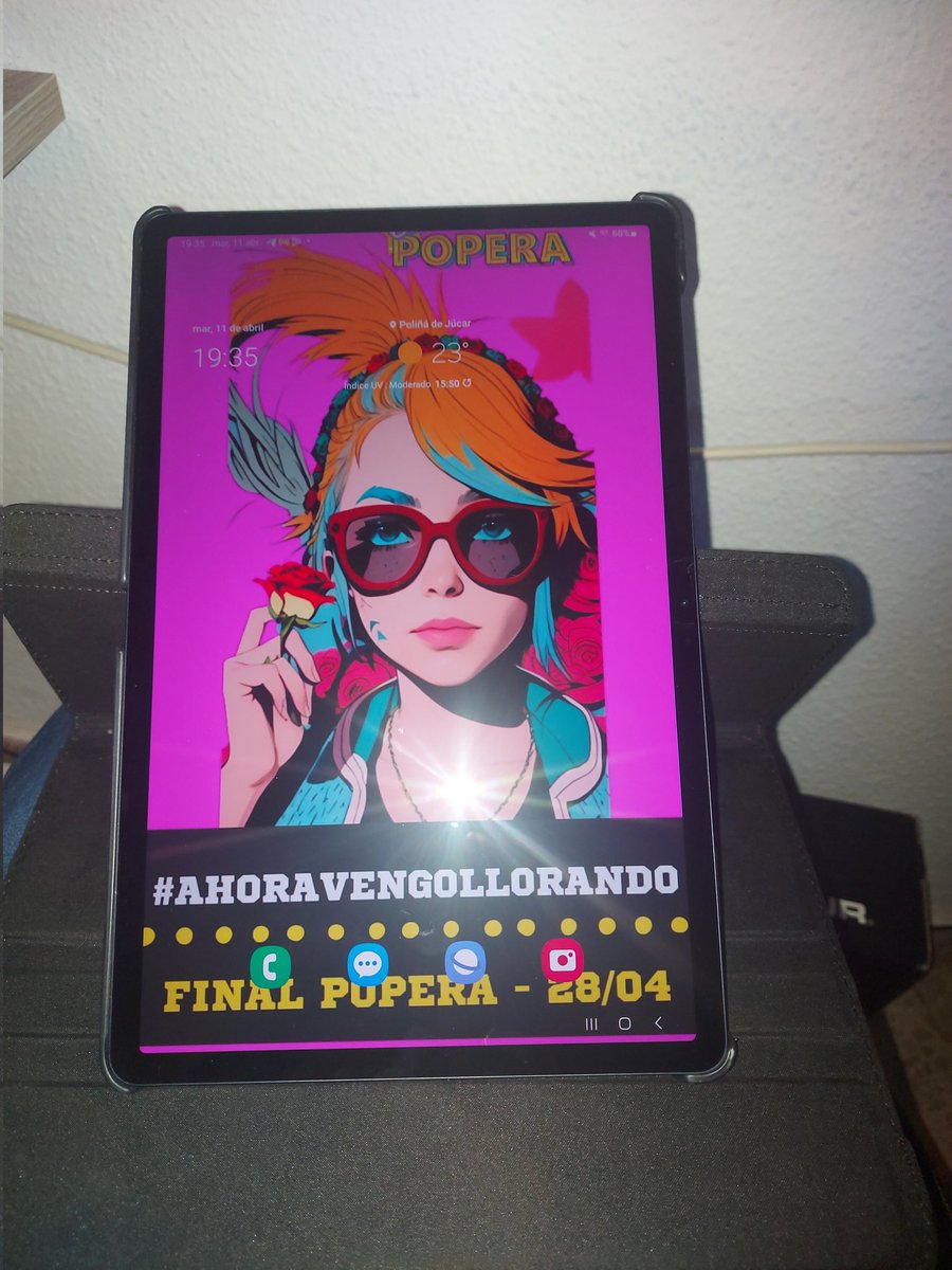 AkireOrl's tweet photo. Me encanta como quedan los fondos de pantalla que nos prepara @ImaginaTeLoCreo en la #zonapopera.
Son #free, son #muypop y me dejan siempre #inlove 💙💙
#luegonovengasllorando como #davidelgnomo 😉 https://t.co/0qMMupHg3d