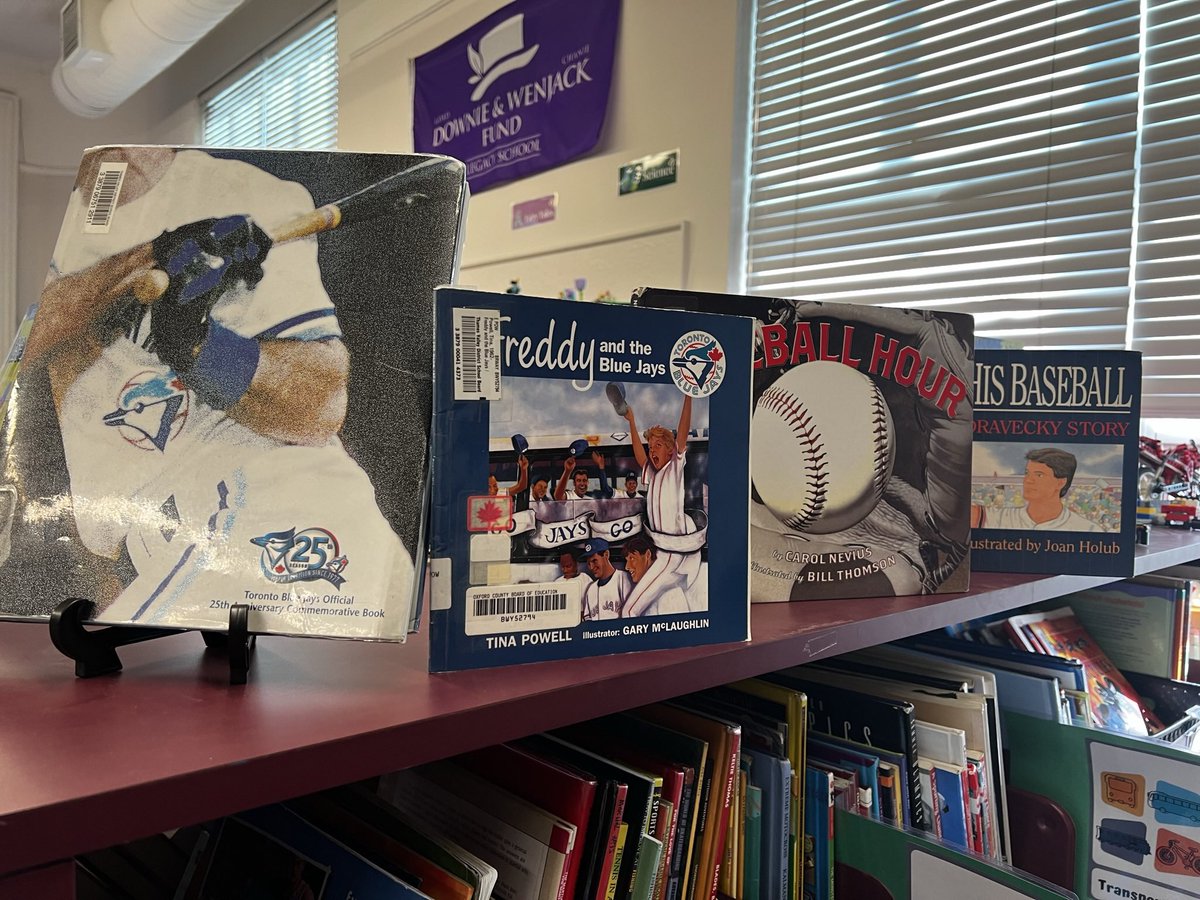 CentralPSLLC's tweet photo. When your teacher librarian is just a little excited for the first @BlueJays home game!! @MrsMorrisTVDSB @central_public @TVDSB #letsgobluejays #homeopener https://t.co/Yy7NHzlfc8