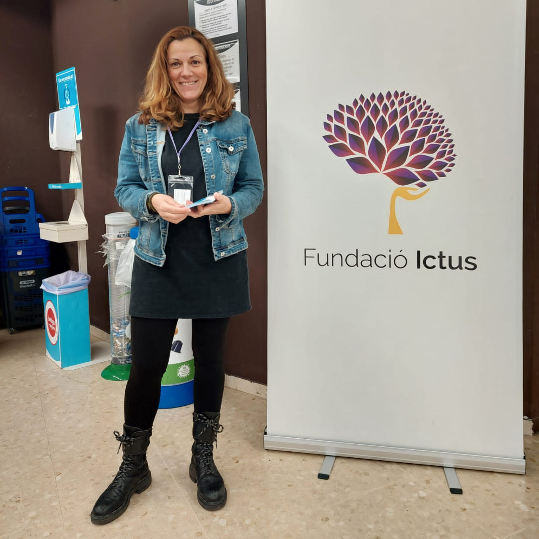 Fundacioictus's tweet photo. 💙💜 Encara no has participat al repte #CAPRABOxICTUS? Aquest mes som la causa solidària de @caprabo i fins el 30 d’abril pots participar-hi fent un microdonatiu quan compris a qualsevol establiment.

🔎Busca aquí el supermercat més a prop de casa https://t.co/D6QAoEY0Nq https://t.co/OBobLHuKCA