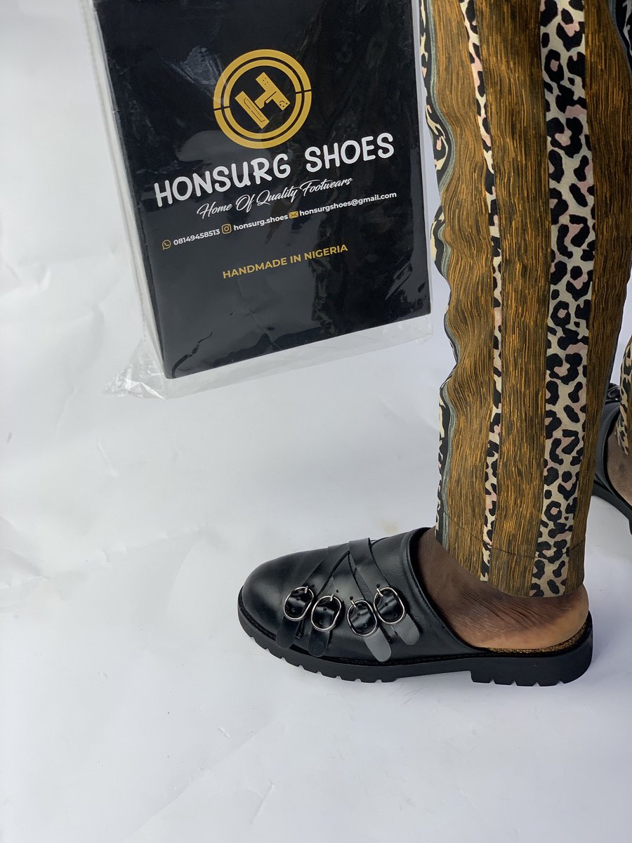 Honsurg1's tweet photo. Retweet my Hustle 🤲🤲
Make your Eid extra special with our OWOYEMI Mules! 
Order now and experience the comfort and style! 
Price: N25,000
Available in your preferred Sizes
@taylor_phikky @AjokeOnifaari @Nana_Remi03 @ORohimot @AdebukonlaShaba @_Omojolaade @The_Ebira_Girl https://t.co/hHcgh6aqay