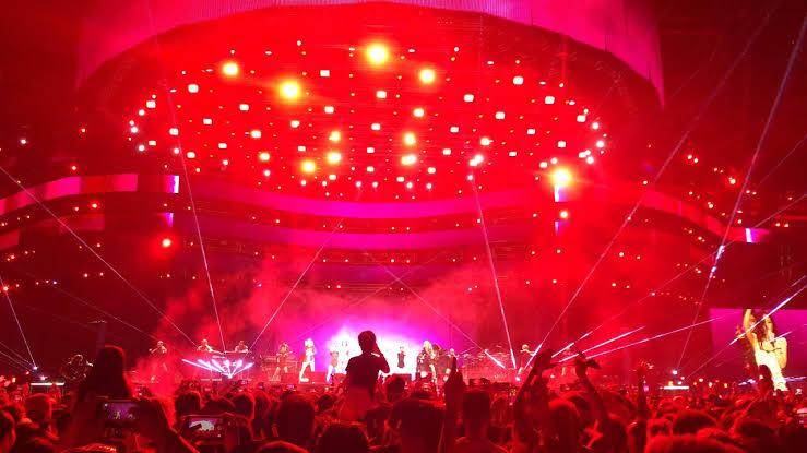 yk2aii's tweet photo. As @BLACKPINK headlines Coachella 2023 on the Coachella Stage | Weekend 1, BLINKs Set You Reminders on YouTube! 📌

🔗https://t.co/cZij9QK1Ge https://t.co/swcloCZZeL