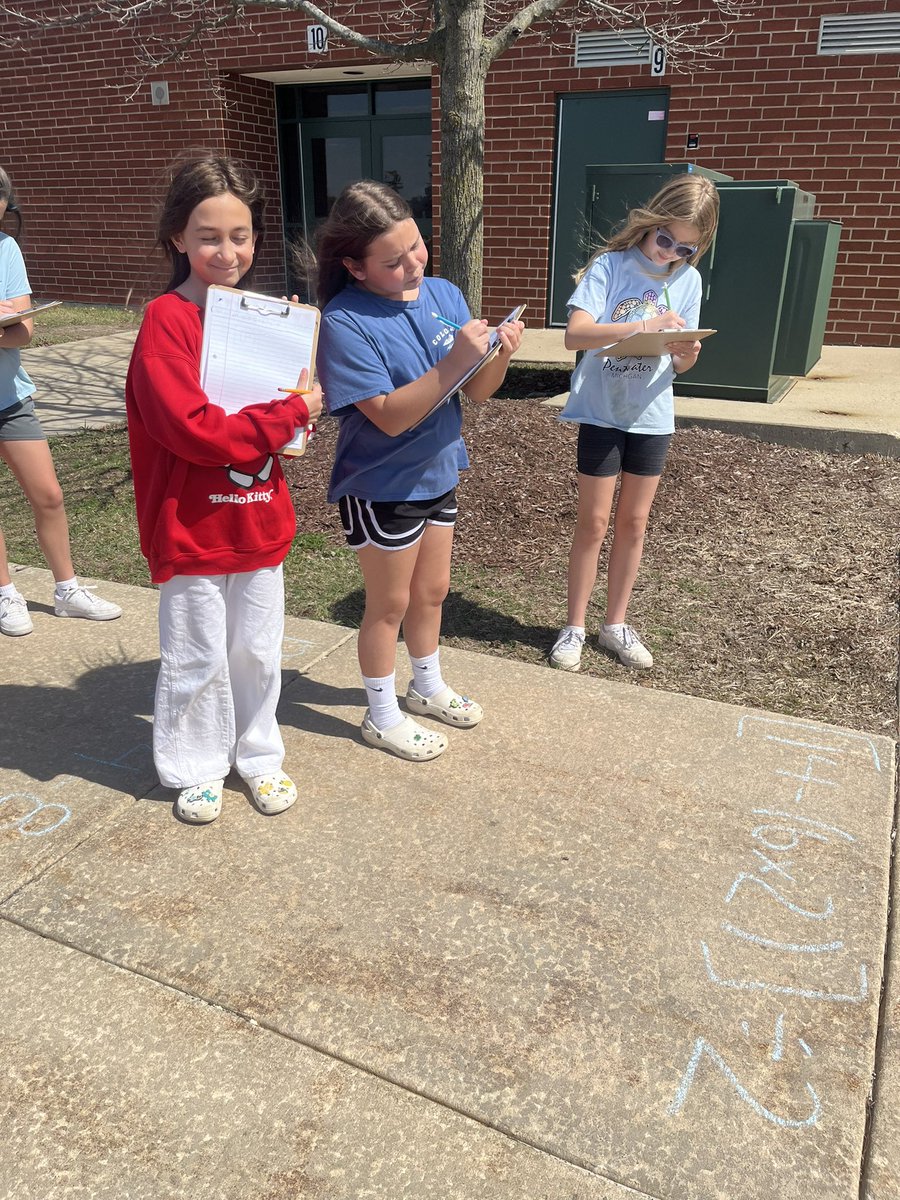 MrsPaulsonY115's tweet photo. Enjoyed practicing Order of Operations outside in this beautiful weather! 😎😍☀️ @brooke_holm @115yis https://t.co/fOtJXbLJAW