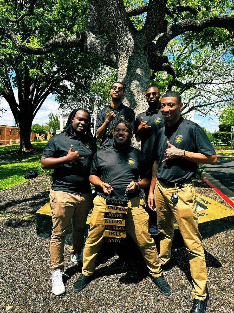 HTAlphas's tweet image. Happy Charter Day to THE greatest chapter of Alpha Phi Alpha Fraternity Incorporated. The name speaks for itself.  #Since1908 #AlphaPhiAlpha #HT #AΦΑ #DC #Hustontillotson