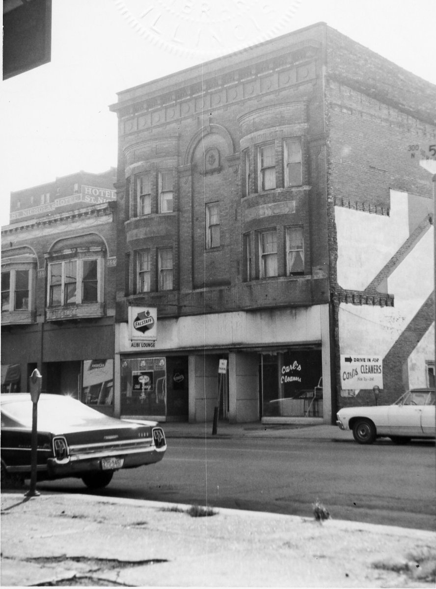 sangamonlink's tweet photo. The FBI listened in on Frank Zito’s conversations for two months in 1965. What did agents learn? Zito, Springfield’s so-called “godfather,” spiked his orange juice with garlic.
New on SangamonLink: https://t.co/hKcwkRSjd8 https://t.co/KqTlXZEmdY