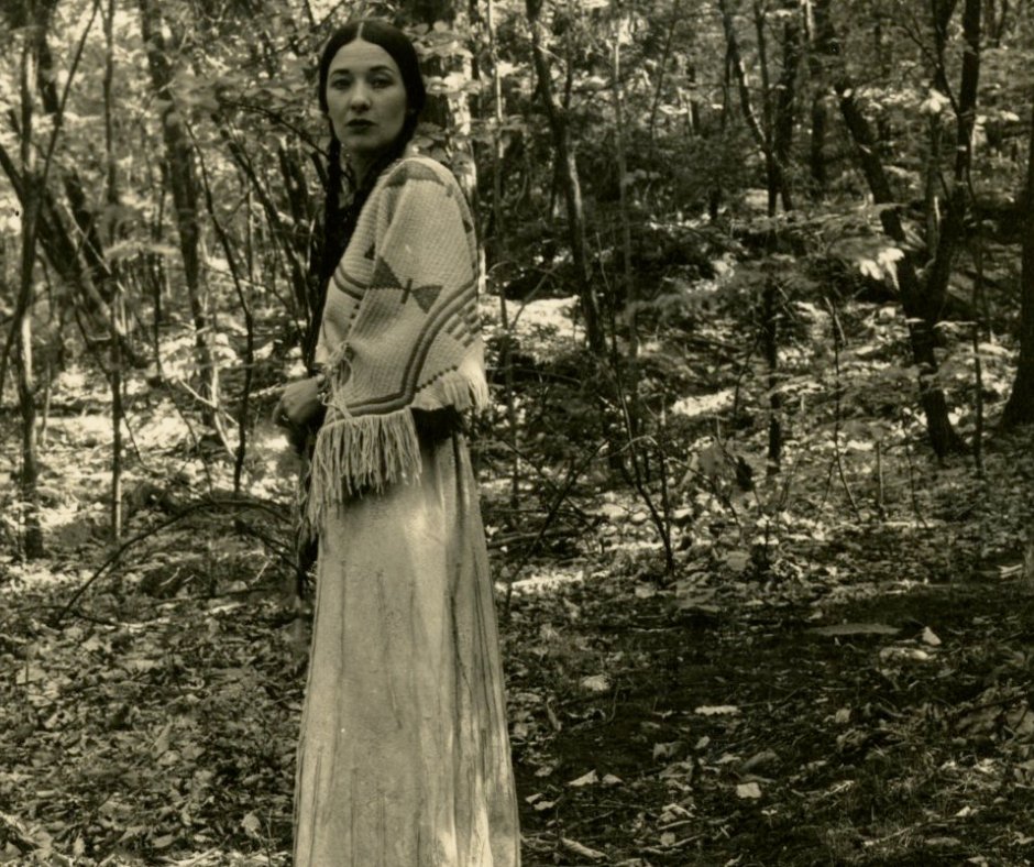 TeAtaMovie's tweet photo. Te Ata used the unique gifts she was born with to leave a lasting impression on the world. 

#TeAta #Storytelling #FirstAmerican #ChickasawFilms #Inspiration https://t.co/GeVwGysJrX