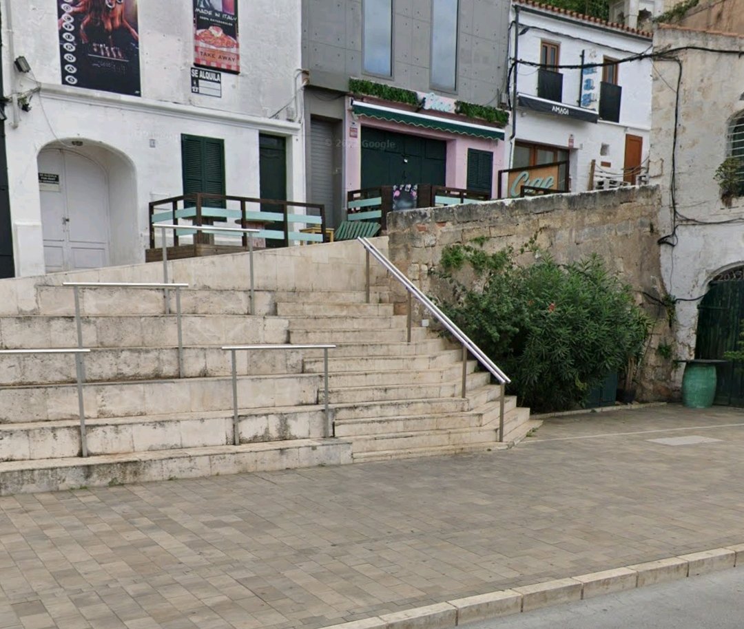 Si reconoces estas escaleras lo siento por tu integridad física