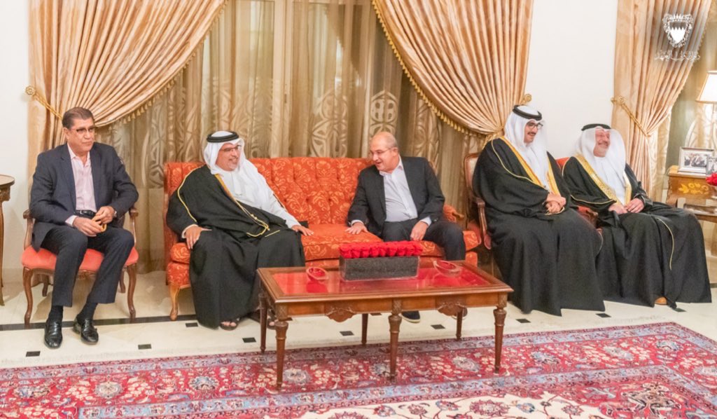 أخبار سمو ولي العهد on Twitter: "HRH the CP and PM #Salman_bin_Hamad