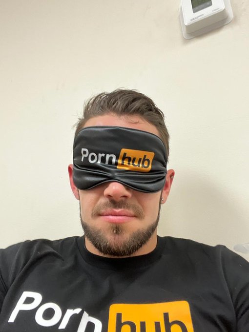 So tired of platforms banning my content, but at least @hotlinexyz has me covered 😈 https://t.co/JpD<a href="/tag/mvsales"class="tags"><span>#mvsales</span></a><a href="/tag/mvgayboys"class="tags"><span>#mvgayboys</span></a>