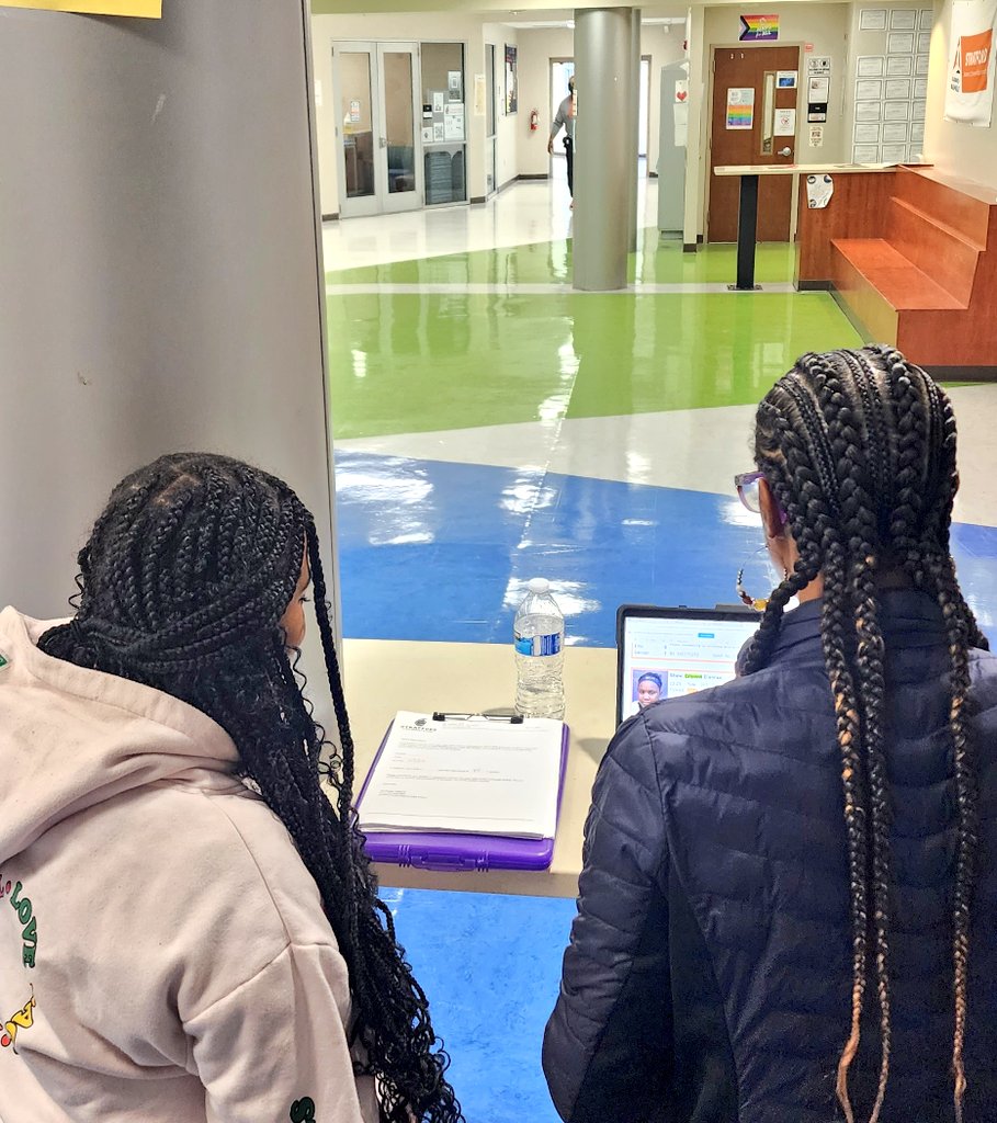 michaelpratt411's tweet photo. Our staff conducted data chats with students to review & encourage!
Testing Strategy: Prepare & speak LIFE into our students. ๐ง ๐ช๐พ
Stratford STEM Magnet High School is TN Ready! ๐ฏ
#TNrewardschoolcomingsoon
#Datachats
@StratfordSTEM1
@MetroSchools https://t.co/Vc4dbQqs5I