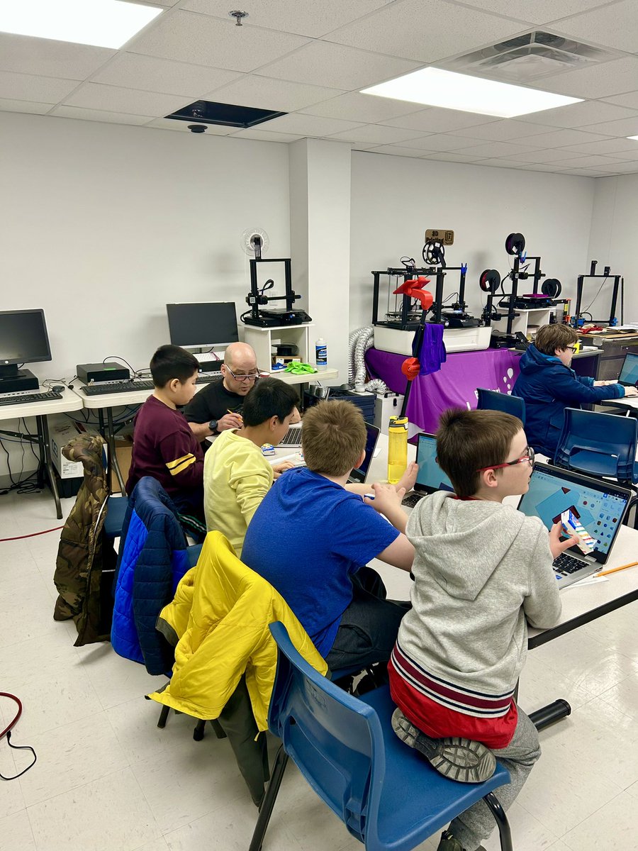 jchumber_'s tweet photo. Today’s Easter Camp @brilliant_labs designing some 3D Printed tissue box holders! The kids enjoyed doing some measuring to create their designs! https://t.co/JA1hADGDrO