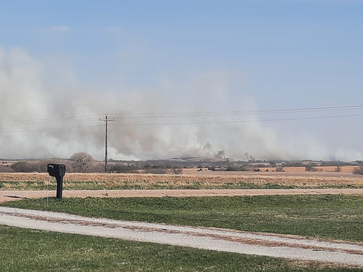 Mr. Evans tweet media