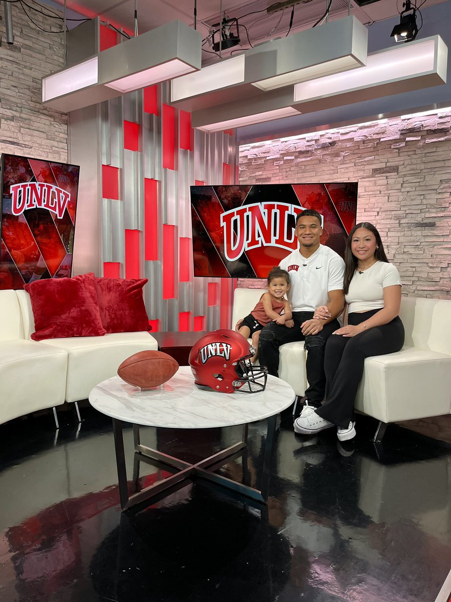 2 years ago <a href="/jacobdejesus21/">Jacob De Jesus</a> almost lost his fiancé and newborn daughter in a tragic car accident.

Today he tells me he’s blessed with an opportunity to play for <a href="/unlvfootball/">UNLV Football</a> and put on a SHOW this fall. 

Keep your eye on the speed demon #27 Jacob De Jesus.