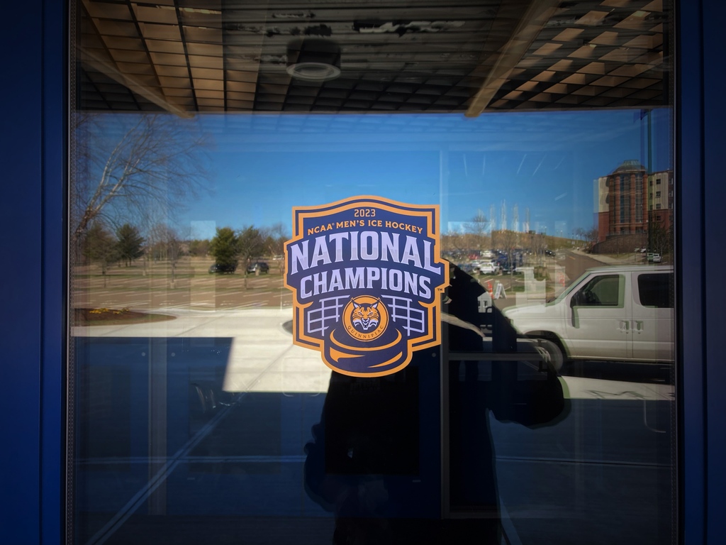 NationalSignCT's tweet image. National Sign would like to congratulate @QU_MIH on winning their first national championship🏆 in program history!

We were thrilled to produce the banners &amp;amp; window decals for your championship rally &amp;amp; celebration last night. 

#wehandleitall #nationalsignct #BobcatNation