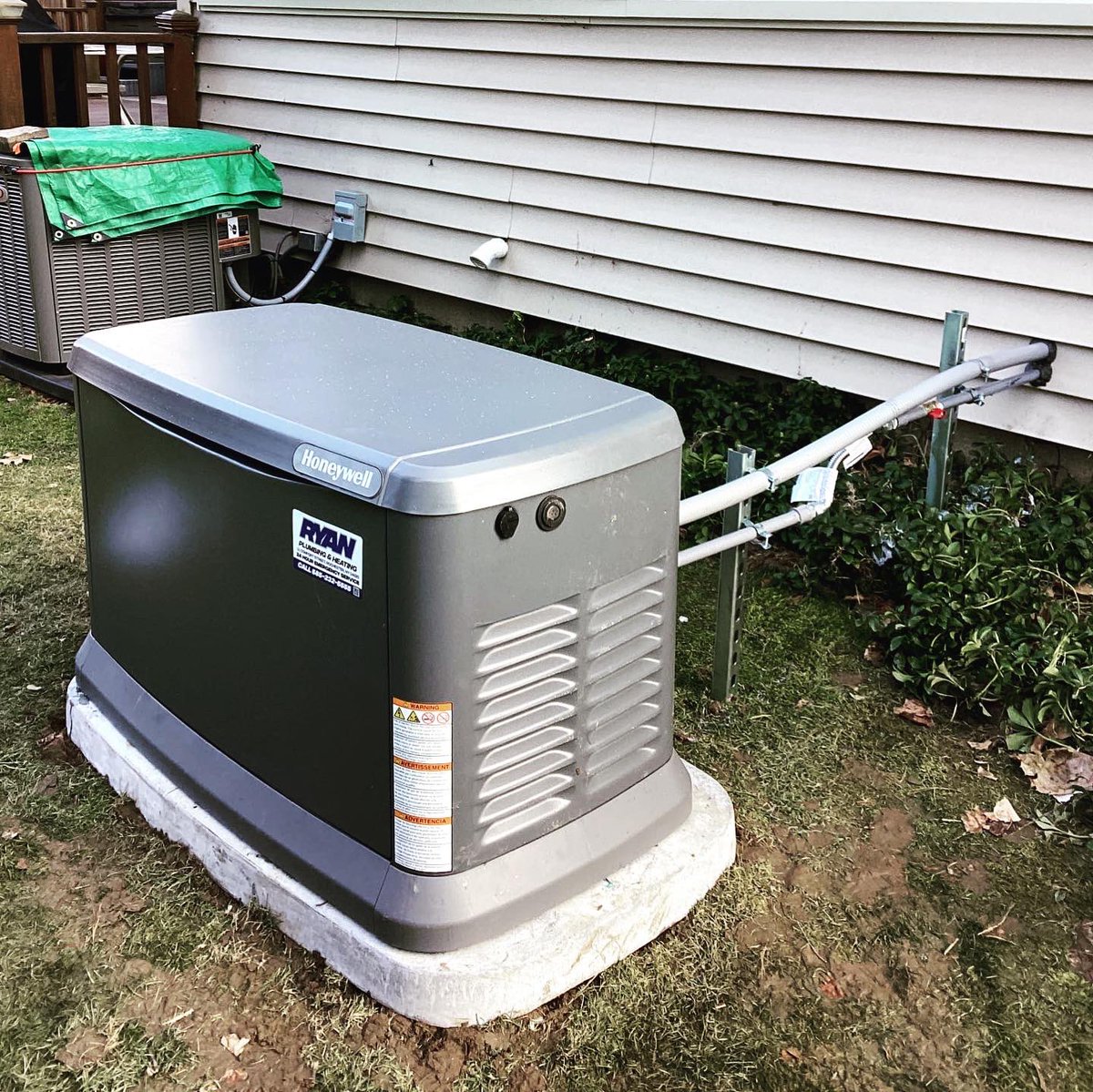 RyanService's tweet image. Another Fine Honeywell Generator Install ⚡️

Power outages can be a real headache, but with a reliable generator, you can stay powered up &amp;amp; connected.

#GeneratorInstallation #StayPoweredUp #EmergencyPreparedness #poweroutage #honeywellgenerator #goodwork #ryanplumbingandheating