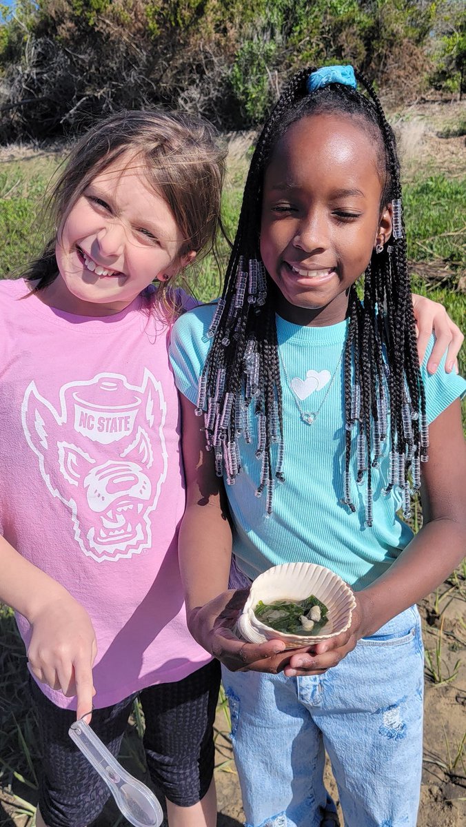 Weatherstone4th's tweet photo. Collecting soil, water, and periwinkle snails to create ecosystems in a shell! https://t.co/blYXujpwkR