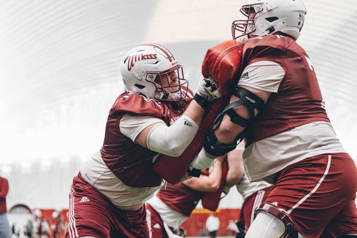 UMass Football tweet media