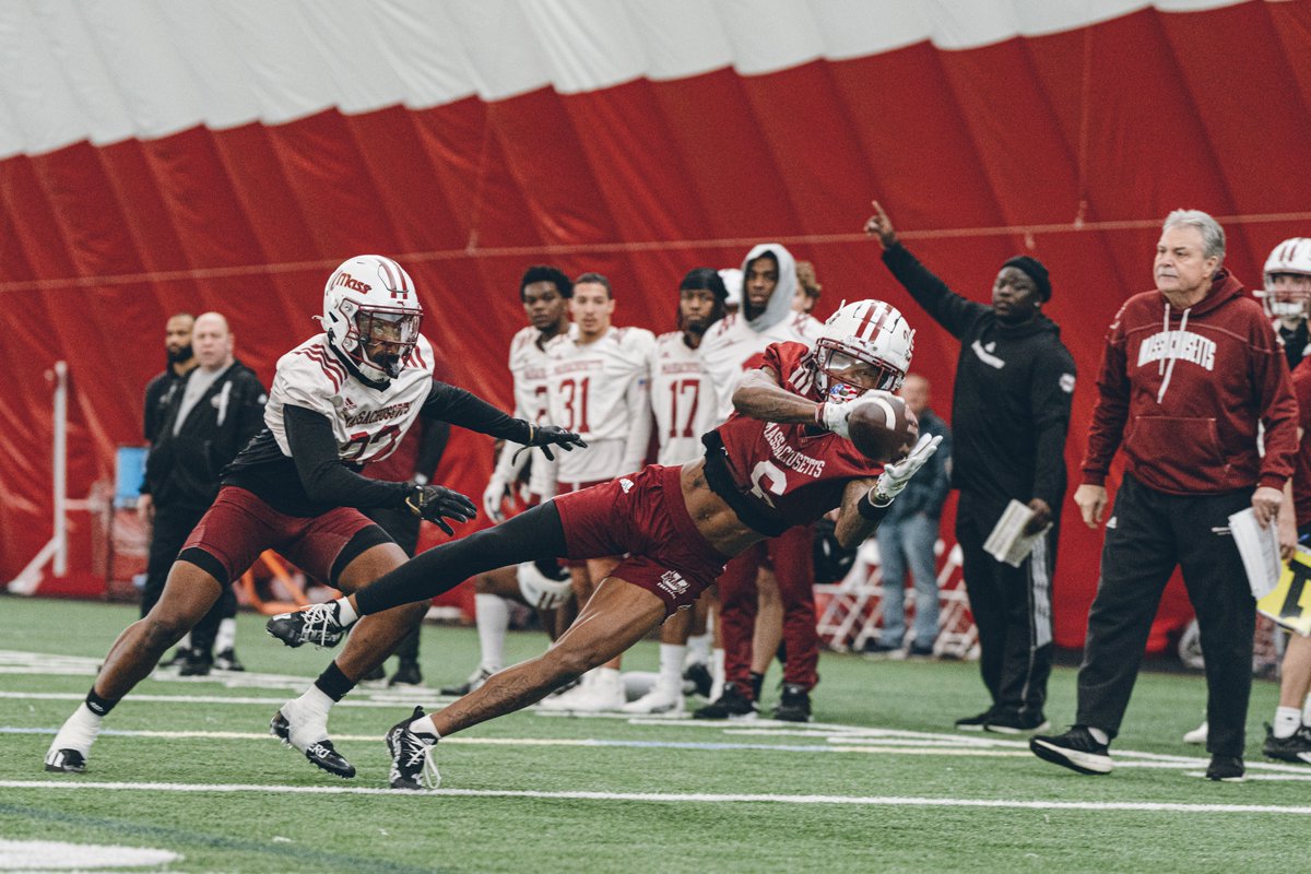 UMass Football tweet media