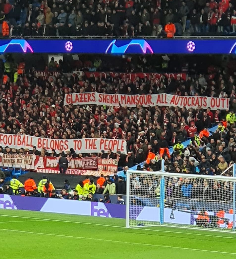 “Glazers, Sheikh Mansour, all autocrats out! Football belongs to the people.” Bayern Munich fans holding up a banner in the away end at the Etihad tonight