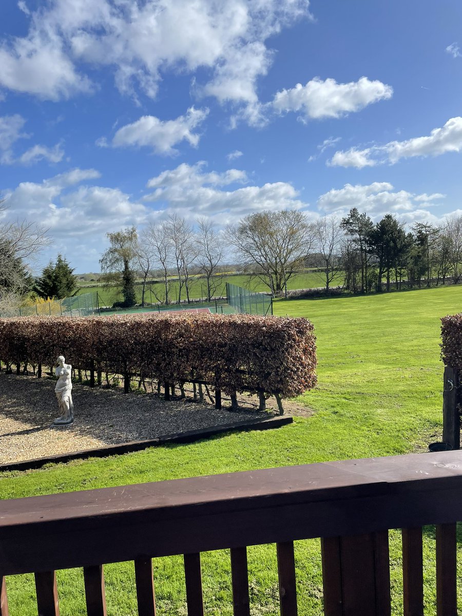 ClaireMac168's tweet photo. Just call me “self care Claire”
Amazing morning at the #secretspa with my Mam, sister and niece. Loved my Indian head massage and I’ve come home with a new promise to
prioritise the things that bring me peace https://t.co/KnWiuQBmPO