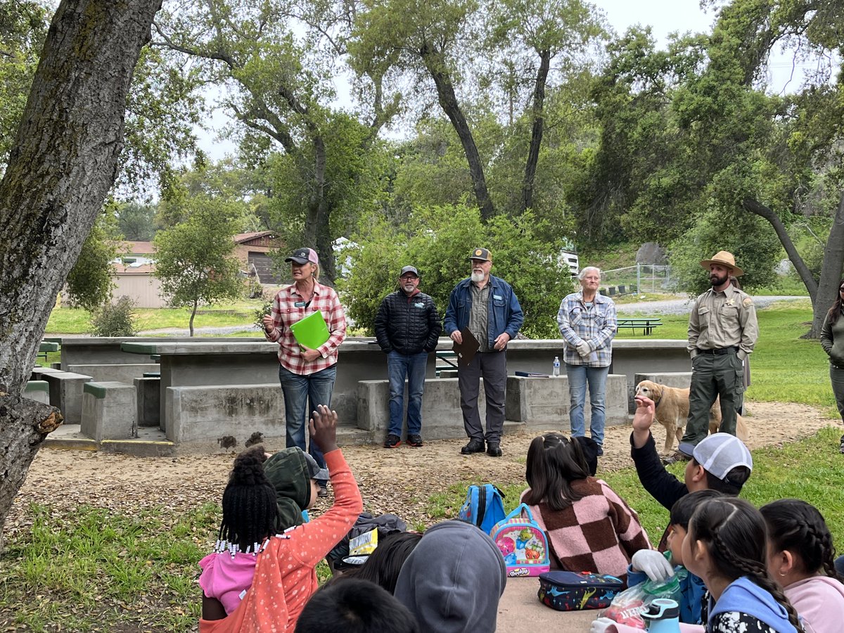 Today was a great day for <a href="/MEE_FUESD/">Maie Ellis ES</a> 3rd graders to visit, enjoy, and learn at Live Oak County  Park. Thank you to the Live Oak Park Coalition for setting this up. <a href="/FUESDSchools/">FUESD Schools</a> <a href="/swilcoxhall/">StephanieWilcoxHall</a>