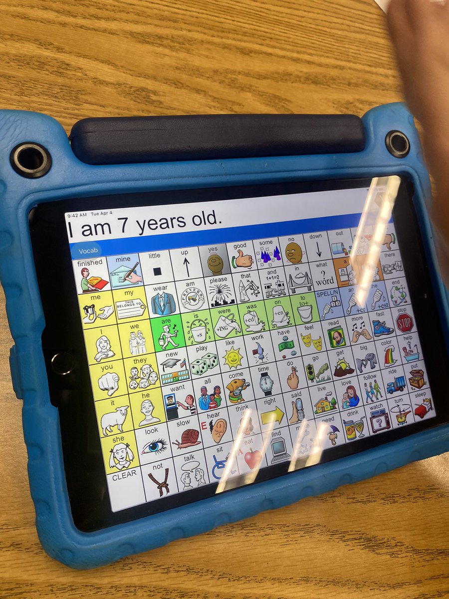 He loves talking about himself. Don’t we all?! 😉 <a href="/ToddAHawks/">Todd Hawks</a> @DrLindaWatkins <a href="/MrsWey10/">Lindsay Wey</a>