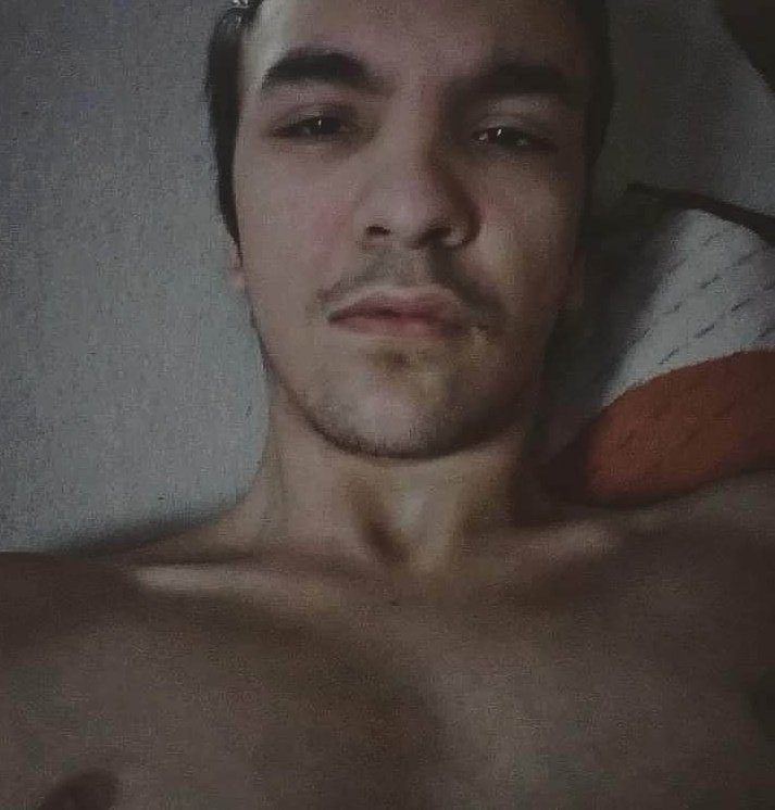 RducuClaudiu1's tweet photo. 😌👅👈 https://t.co/P1pDtZ1H9I
