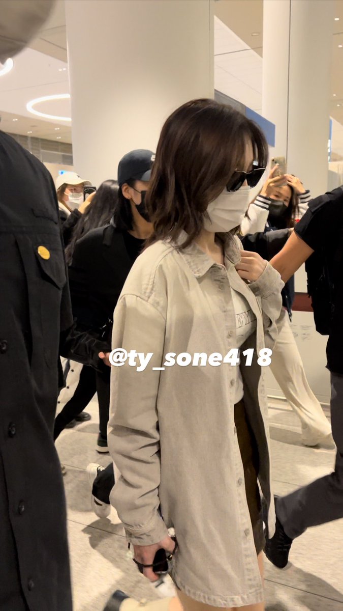 ty_sone418's tweet photo. 230412 ICN
#태연 #TAEYEON https://t.co/A0gBRf2EiE