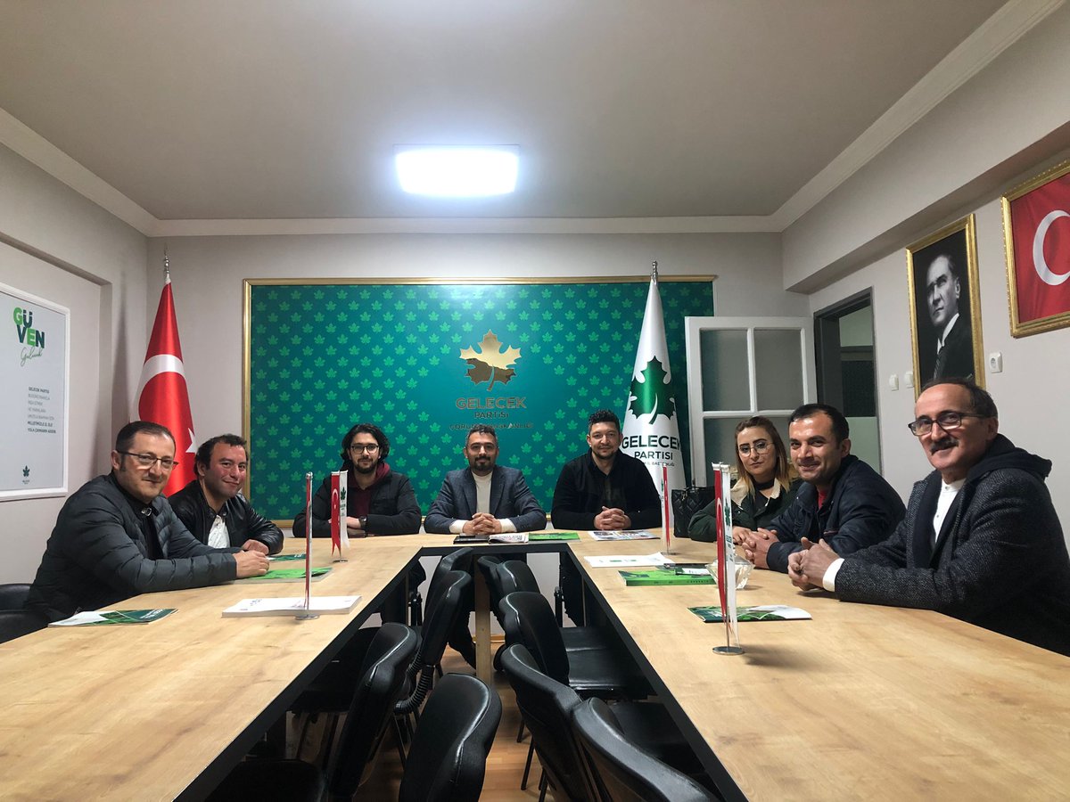 gelecekcrm's tweet photo. Merkez İlçe Teşkilatı olarak Yönetim Kurulu toplantımızı Merkez İlçe Başkan'ımız M. Taha DERİN Başkanlığında gerçekleştirmiş bulunuyoruz.@Ahmet_Davutoglu @RBekiroglu @Baris_Cosgunsu @MuhammedDerin @ https://t.co/xC1mk6oBcH