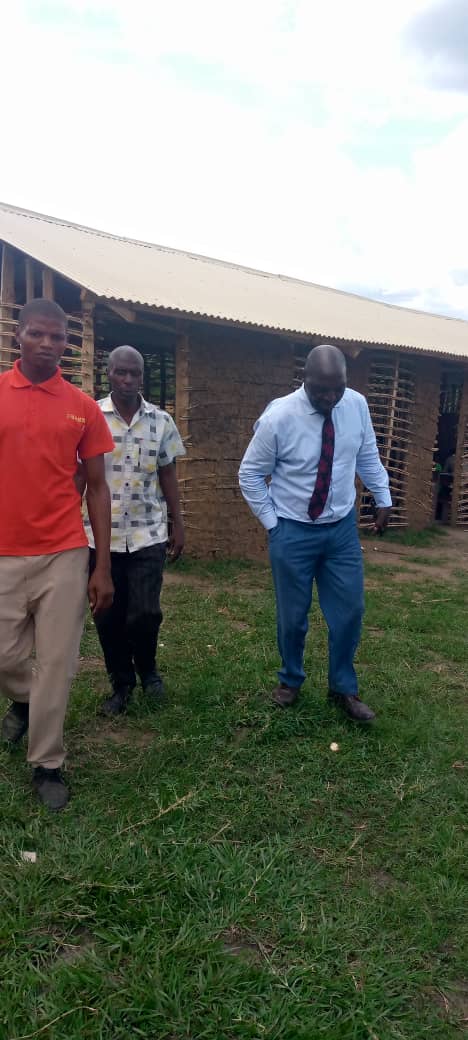 Hamada Mulumba (@mulumba_hamada) on Twitter photo Hon tinkasiimire commissions his classroom block using opm stolen iron sheets Hon tinkasiimire commissions his classroom block using opm stolen iron sheets